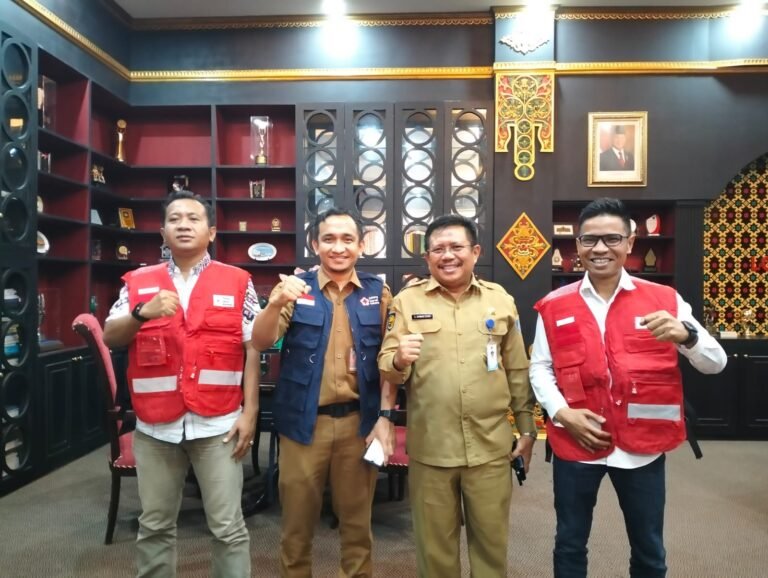 Temui Bupati LAZ, Plt Ketua PMI Lombok Barat Laporkan Kesiapan Muskab