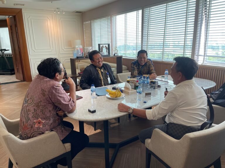 Atasi Blank Spot dan Digitalisasi, Bupati LAZ Cari Terobosan Anggaran ke Pusat
