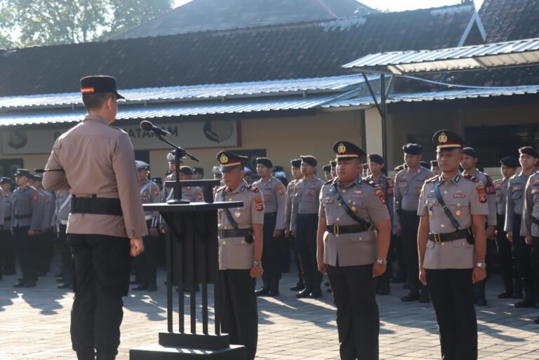 Polresta Mataram Gelar Sertijab dan Pelantikan Pejabat Jajaran