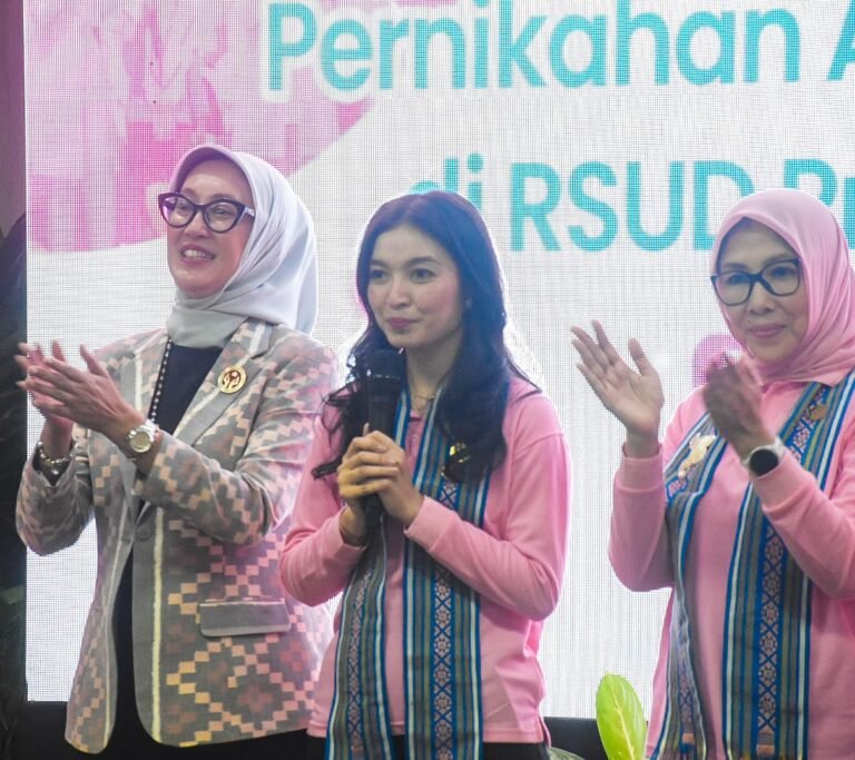 Kunker di NTB, Istri Wakil Presiden RI Sosialisasikan Pencegahan Pernikahan Dini 