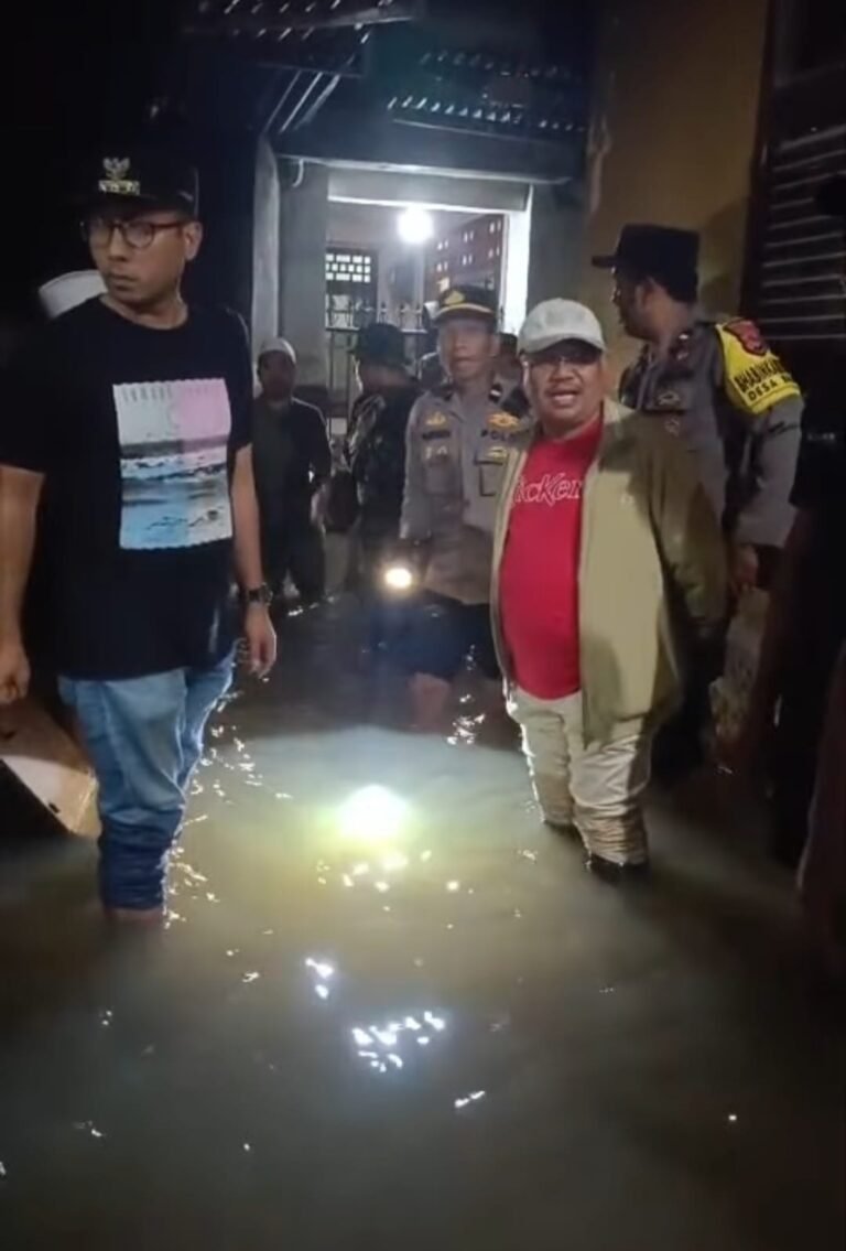 Bupati LAZ Gerak Cepat Turun ke Lokasi Banjir di Lobar 