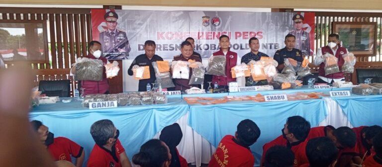 Polda NTB Ungkap 12 Kasus Narkoba, 23 Tersangka Diamankan