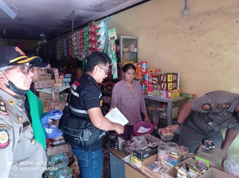 Pemkab Lobar Bersama Bea Cukai Mataram Intensifkan Operasi Rokok Ilegal