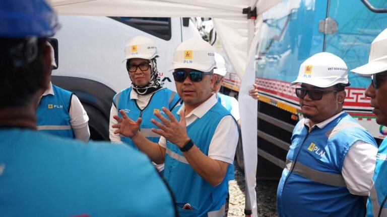 Direktur Manajemen Pembangkitan PLN Tinjau Kesiapan Sistem Kelistrikan PLN untuk MotoGP Mandalika 2025