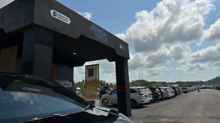 Cerita Mandalika : PLN Hadirkan SPKLU di MotoGP Mandalika, Dukung Transisi Energi Bersih Nasional