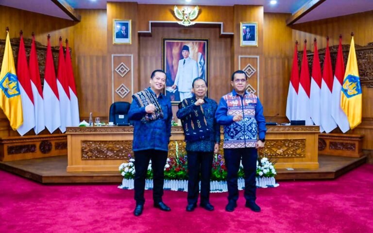 Tiga Gubernur Sepakat Bentuk Kerja Sama Regional Bali–NTB–NTT