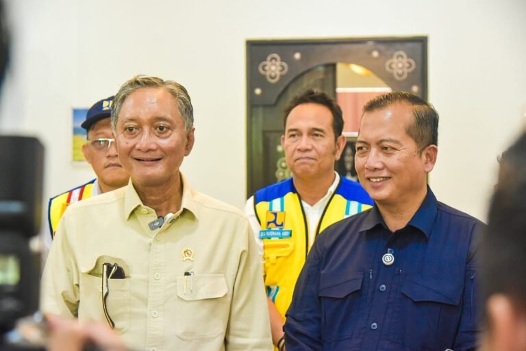 Gubernur NTB dan Menteri PU Tinjau Proyek Strategis Libatkan Masyarakat Lokal di Pulau Lombok dan Sumbawa