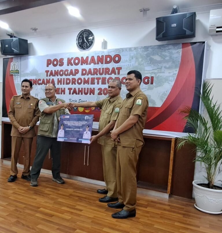 Pemprov NTB Serahkan Bantuan ke Pemprov Aceh