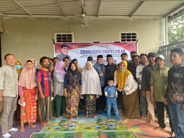 Muazzim Akbar Tekankan Pentingnya Penanaman Nilai Bhineka Tunggal Ika