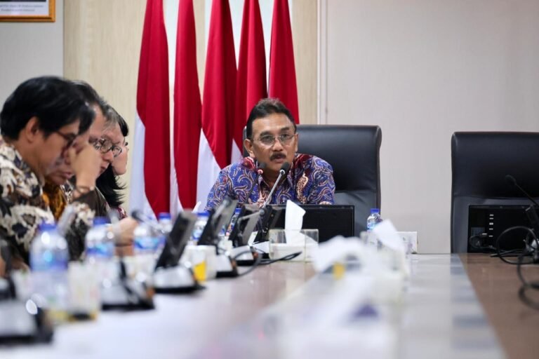 Wamen Ossy Pastikan Revisi Perpres RTR Kawasan Jabodetabek–Punjur untuk Perkuat Mitigasi Bencana