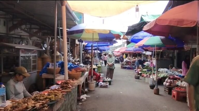 Pasar Bertais Dorong Perekonomian Masyarakat dan Serap Tenaga Kerja Lokal