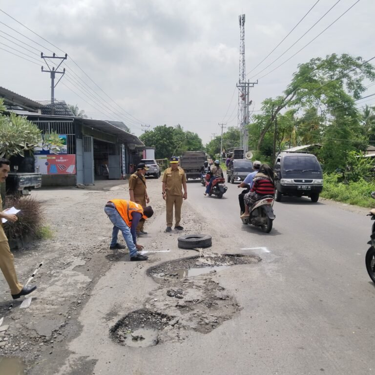 Pemprov NTB Gerak Cepat Tangani Jalan Rusak Praya–Keruak