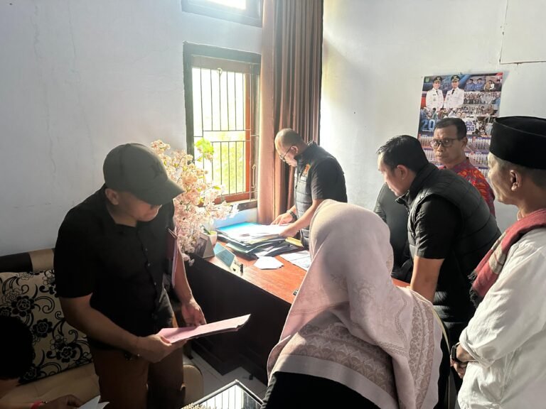 Bongkar Pungli, Ditreskrimsus Polda NTB Geledah Dikpora Bima