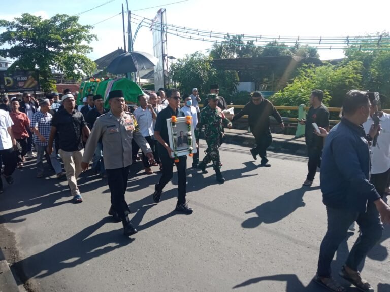 Polsek Mataram Kawal Pemakaman dr. Jack