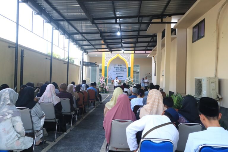 BPN Kota Mataram Gelar Buka Puasa Bersama IPPAT Kota Mataram