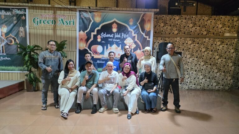 SMSI NTB Bukber Jelang Idul Fitri, Perkuat Silaturahmi Antar Jurnalis