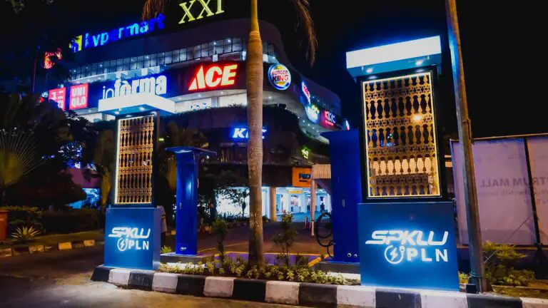 PLN UIW NTB Siapkan 45 Unit SPKLU Sambut Libur Idulfitri 2026