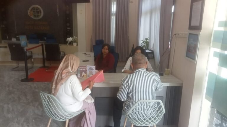 Masyarakat Apresiasi Pelayanan Pertanahan Kantah Kota Mataram Selama Lebaran