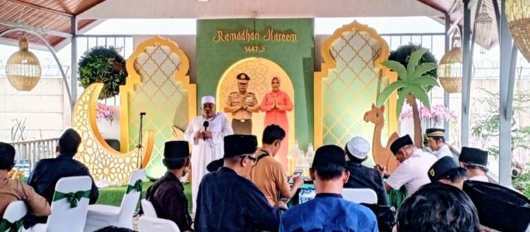 Hangatnya Bukber di Kediaman Brigjen Lalu Iwan, Puluhan Jurnalis NTB Dapat Tausiyah Hikmah Puasa