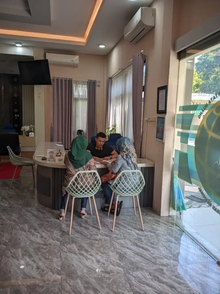Masyarakat Manfaatkan Layanan PELATARAN untuk Pengambilan Sertipikat dan Informasi Pertanahan