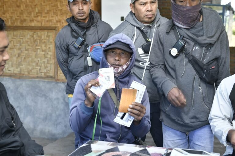 Bank NTB Syariah Perluas QRIS Cross Border di Kawasan Rinjani, 34 Ojek Wisata Kini Layani Pembayaran Non Tunai