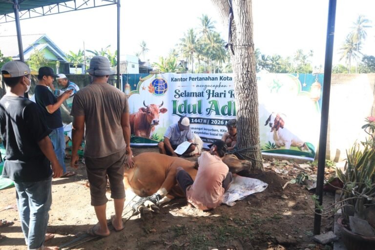 Kantor Pertanahan Kota Mataram Berkurban :  Wujud Solidaritas dan Kepedulian Sosial