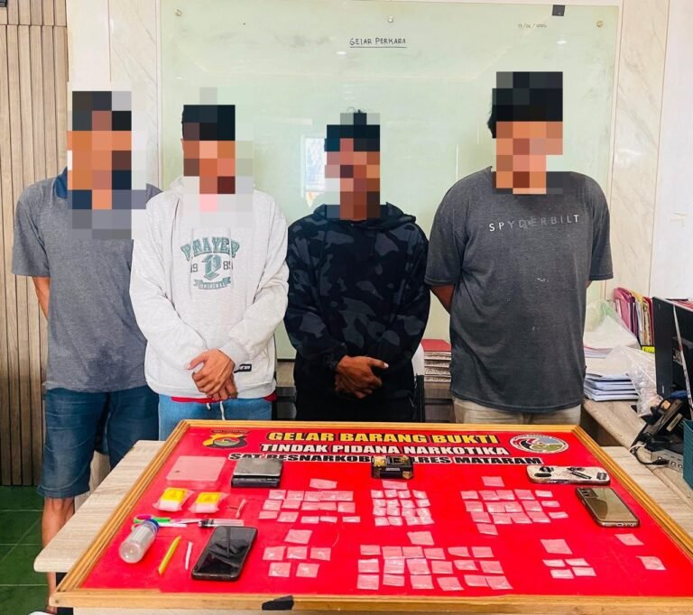 Polresta Mataram Amankan 10 Terduga dan Sita 31,25 Gram Sabu dalam Operasi di Ampenan