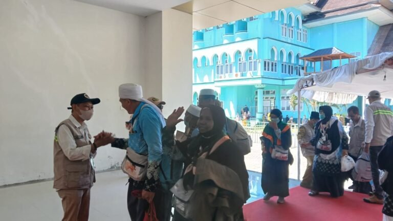 4.313 Jamaah Haji NTB Tiba di Tanah Air 