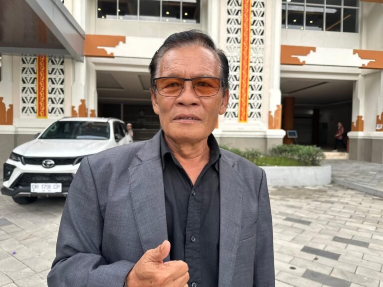 Komisi V DPRD NTB Tegaskan Tak Boleh Ada Anak Gagal Sekolah Akibat SPMB